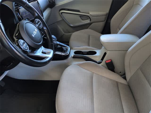 Thumbnail: 2024 Kia Soul - 17