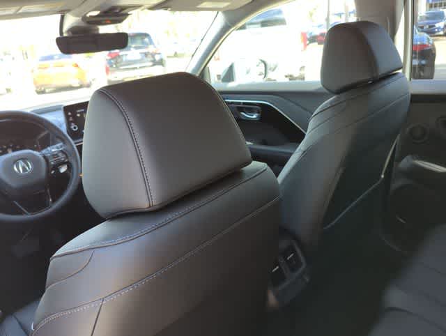 Thumbnail: 2025 Acura ADX - 19