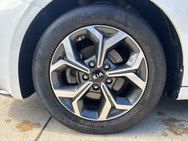 Thumbnail: 2019 Kia Forte - 2