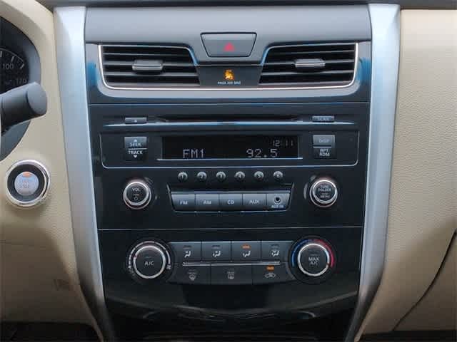 Thumbnail: 2013 Nissan Altima - 28