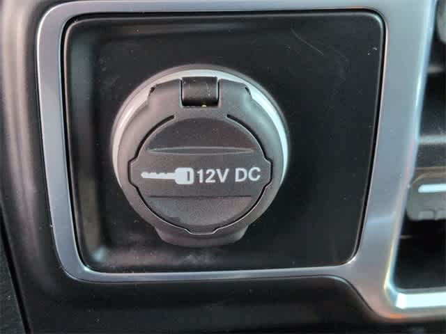 Thumbnail: 2020 Jeep Wrangler - 39