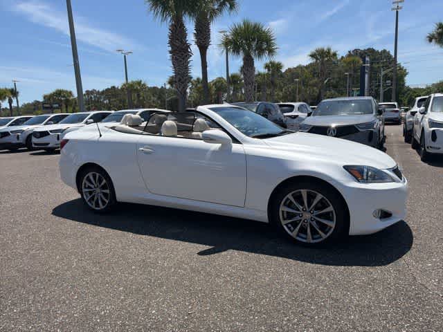 Thumbnail: 2015 Lexus IS - 27