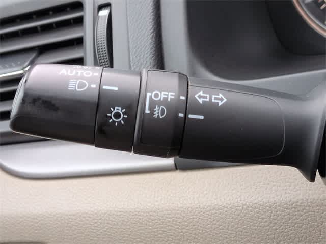 Thumbnail: 2016 Honda Pilot - 29