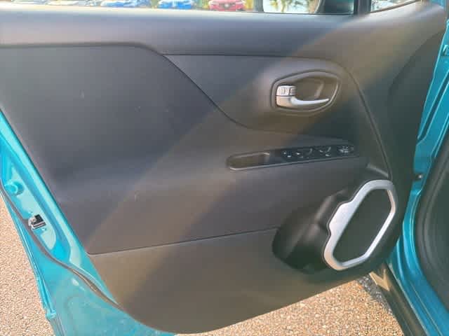 Thumbnail: 2021 Jeep Renegade - 13