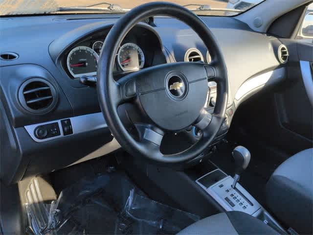 Thumbnail: 2011 Chevrolet Aveo - 10