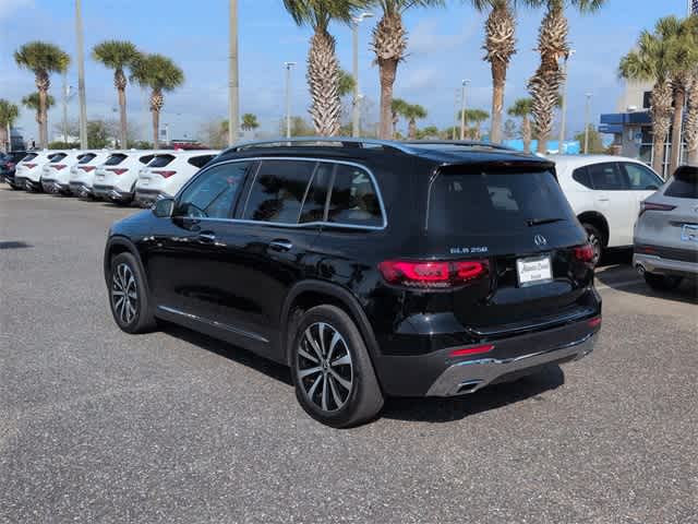 Thumbnail: 2022 Mercedes-Benz GLB - 6