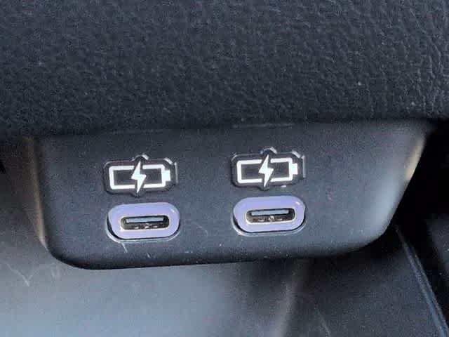 Thumbnail: 2023 Lexus UX - 33