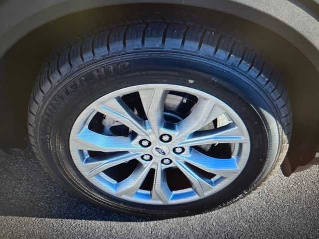 Thumbnail: 2020 Ford Explorer - 10