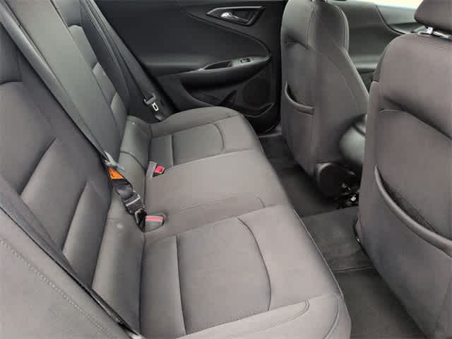 Thumbnail: 2019 Chevrolet Malibu - 21