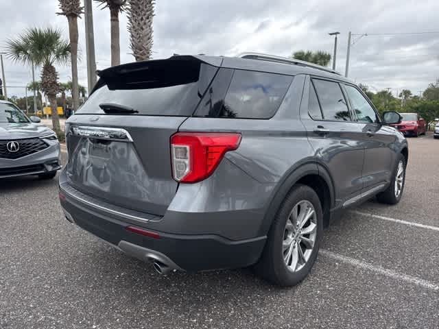 Thumbnail: 2022 Ford Explorer - 5