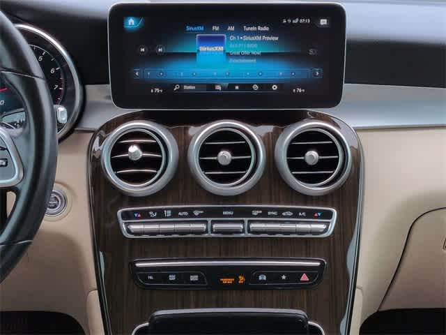 Thumbnail: 2022 Mercedes-Benz GLC - 28