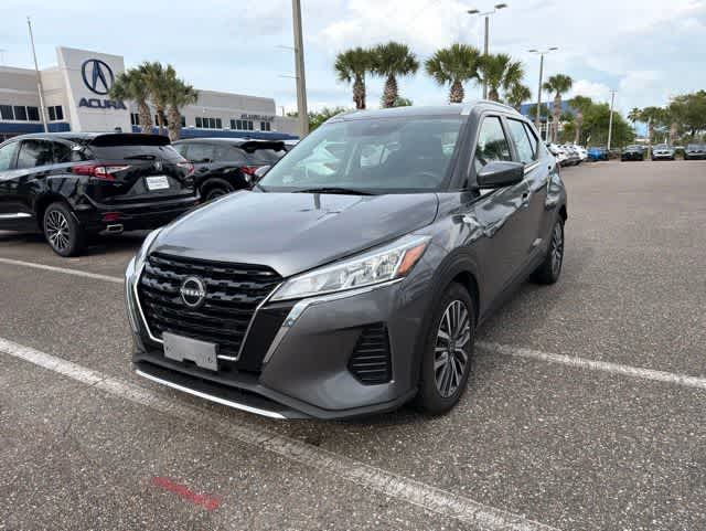 Thumbnail: 2023 Nissan Kicks - 3