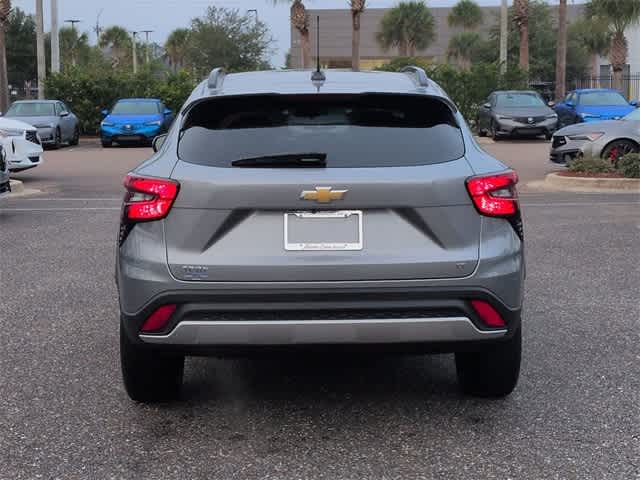 Thumbnail: 2024 Chevrolet Trax - 7