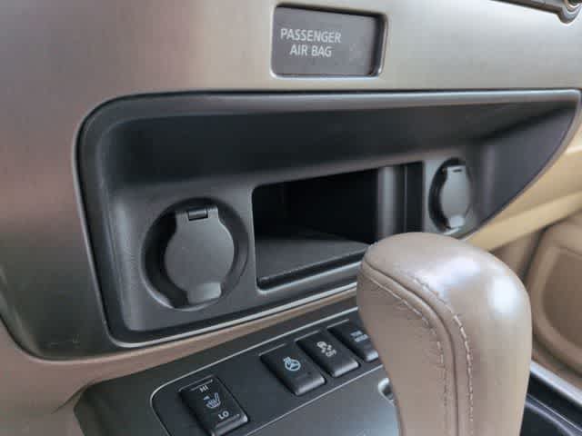 Thumbnail: 2015 Nissan Armada - 29