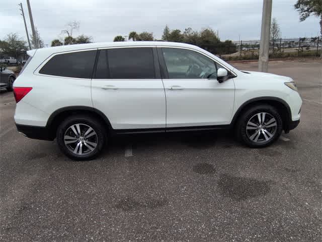 Thumbnail: 2016 Honda Pilot - 9