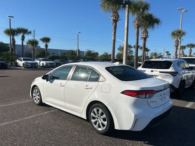 2023 Toyota Corolla LE photo 4