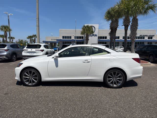 Thumbnail: 2015 Lexus IS - 22