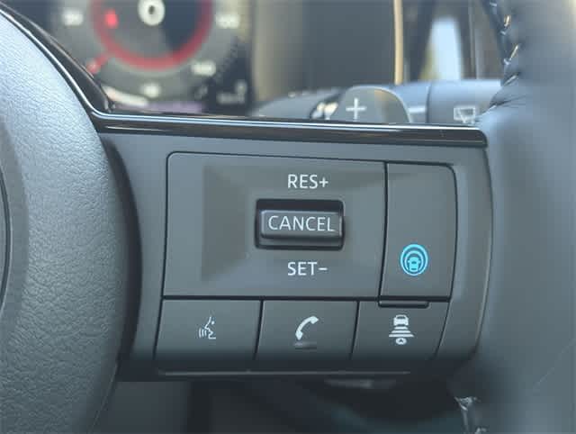 Thumbnail: 2025 Nissan Pathfinder - 27