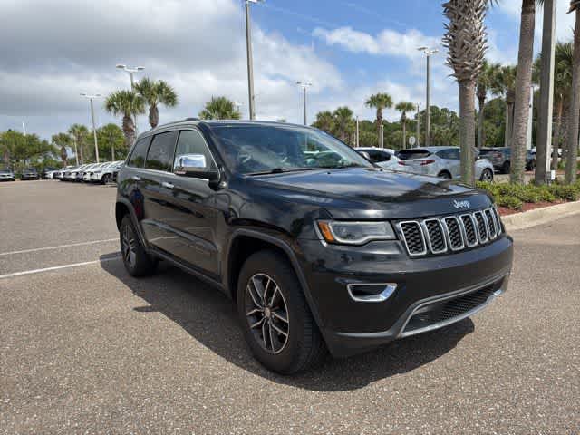 Thumbnail: 2017 Jeep Grand Cherokee - 10