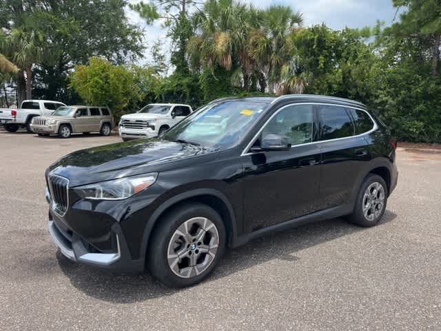 Thumbnail: 2023 BMW X1 - 4
