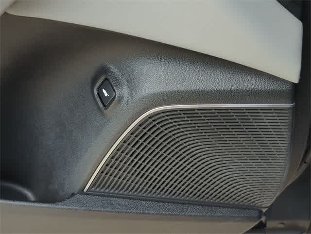 Thumbnail: 2023 Acura MDX - 33