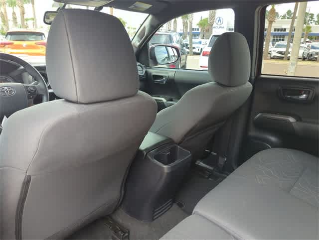 Thumbnail: 2017 Toyota Tacoma - 19