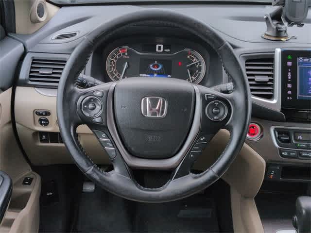 Thumbnail: 2016 Honda Pilot - 25