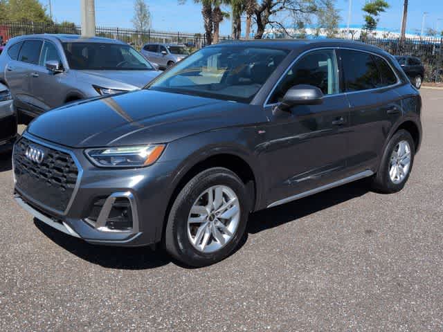Thumbnail: 2023 Audi Q5 - 4
