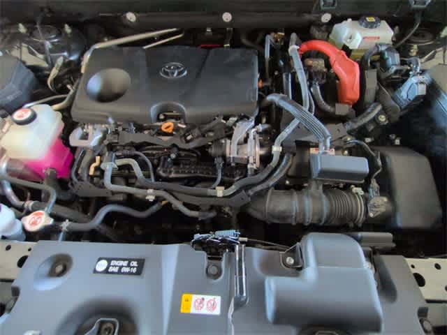 Thumbnail: 2021 Toyota RAV4 - 15