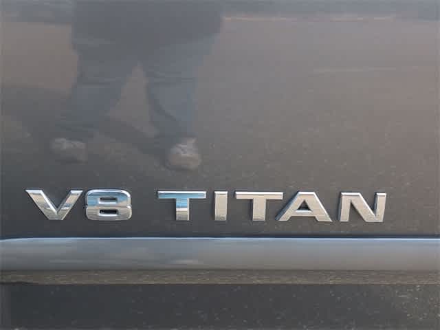 Thumbnail: 2015 Nissan Titan - 13