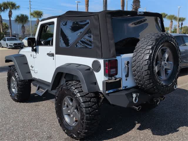 Thumbnail: 2015 Jeep Wrangler - 6