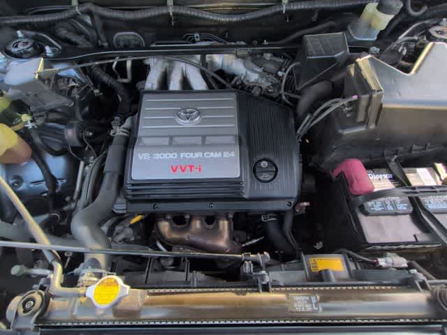 Thumbnail: 2003 Toyota Highlander - 15