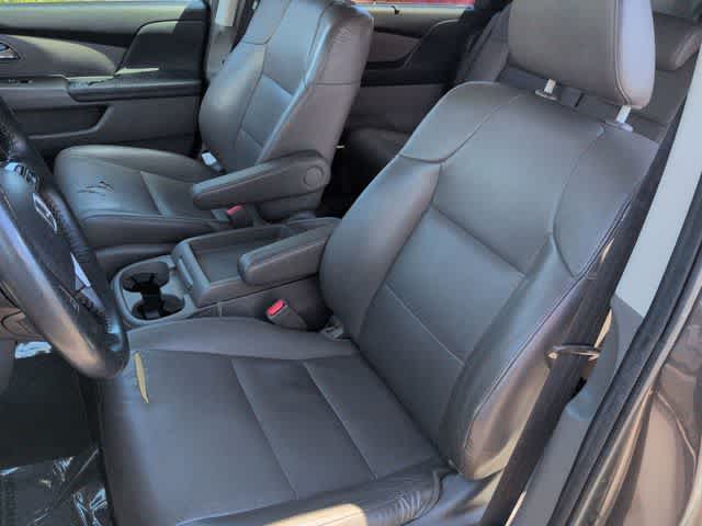 Thumbnail: 2014 Honda Odyssey - 16