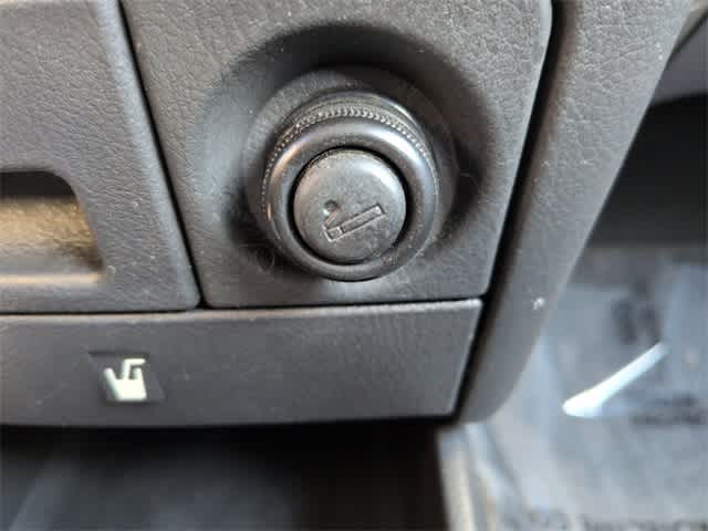 Thumbnail: 2011 Chevrolet Aveo - 29