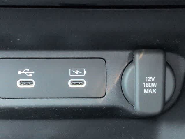 Thumbnail: 2025 Acura ADX - 33