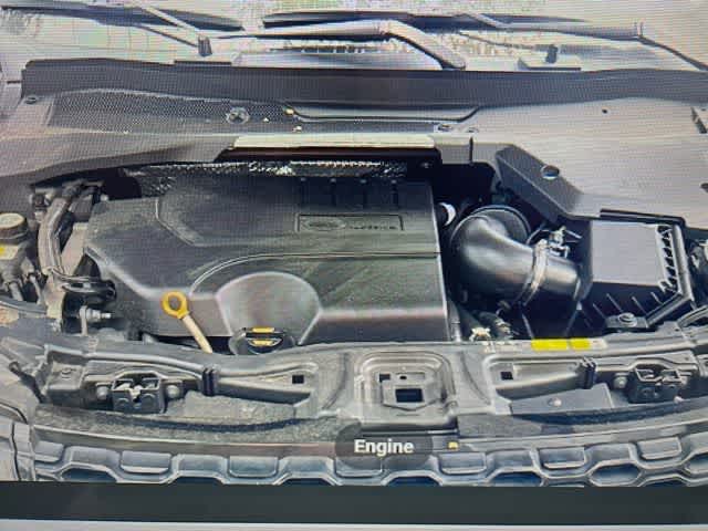 Thumbnail: 2020 Land Rover Discovery Sport - 25