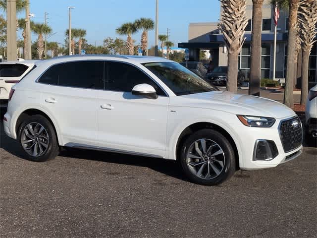 Thumbnail: 2022 Audi Q5 - 2