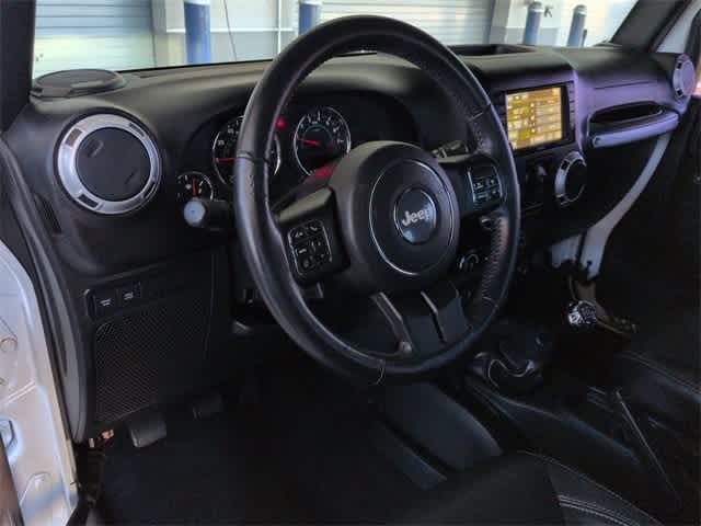 Thumbnail: 2017 Jeep Wrangler - 10