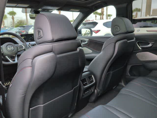 Thumbnail: 2026 Acura RDX - 19