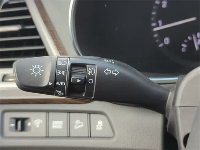 Thumbnail: 2017 Hyundai Santa Fe - 29