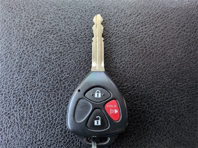 Thumbnail: 2017 Toyota 4Runner - 37