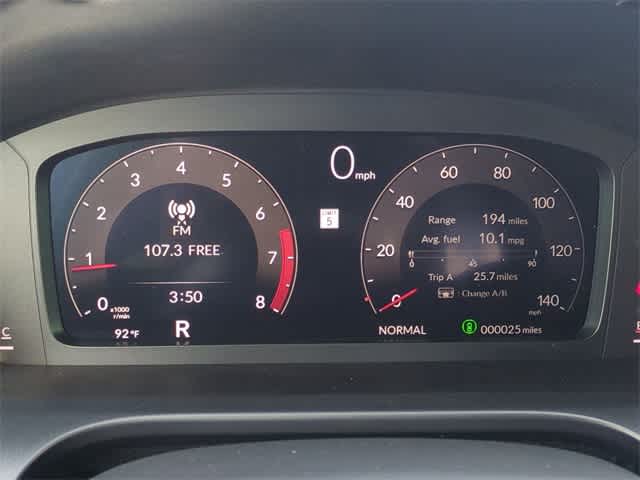 Thumbnail: 2025 Acura ADX - 35