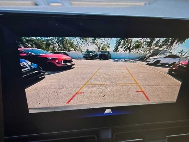 Thumbnail: 2024 Chevrolet Trax - 16