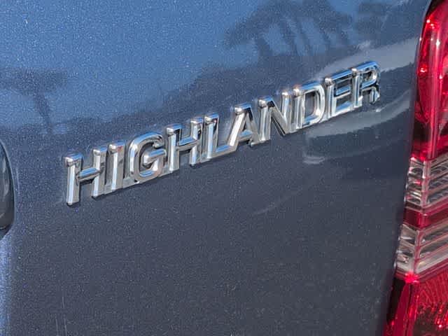 Thumbnail: 2003 Toyota Highlander - 13