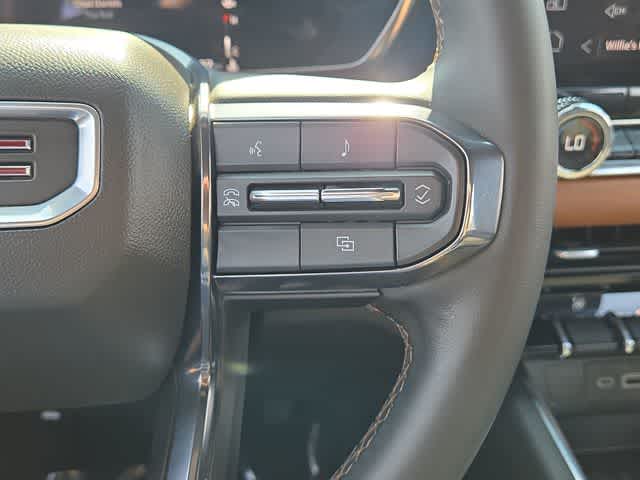Thumbnail: 2023 GMC Canyon - 25