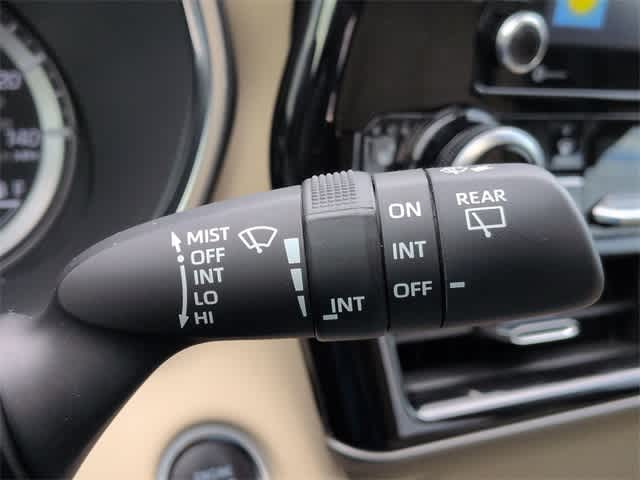 Thumbnail: 2021 Toyota Highlander - 27