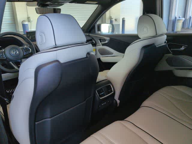 Thumbnail: 2026 Acura RDX - 19