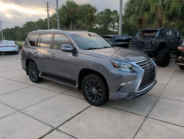 Thumbnail: 2023 Lexus GX - 2