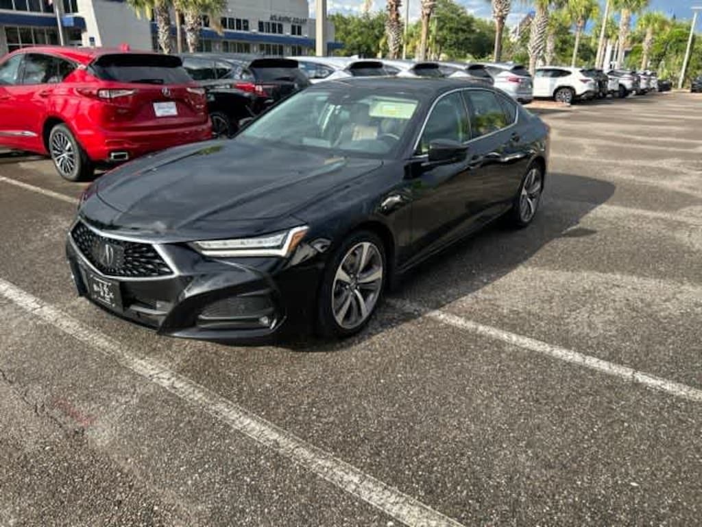 Used 2023 Acura TLX w/Advance Package Sedan