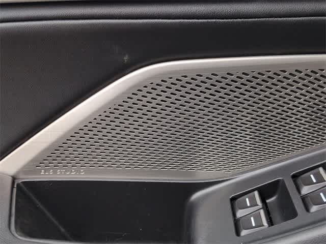 Thumbnail: 2023 Acura MDX - 33